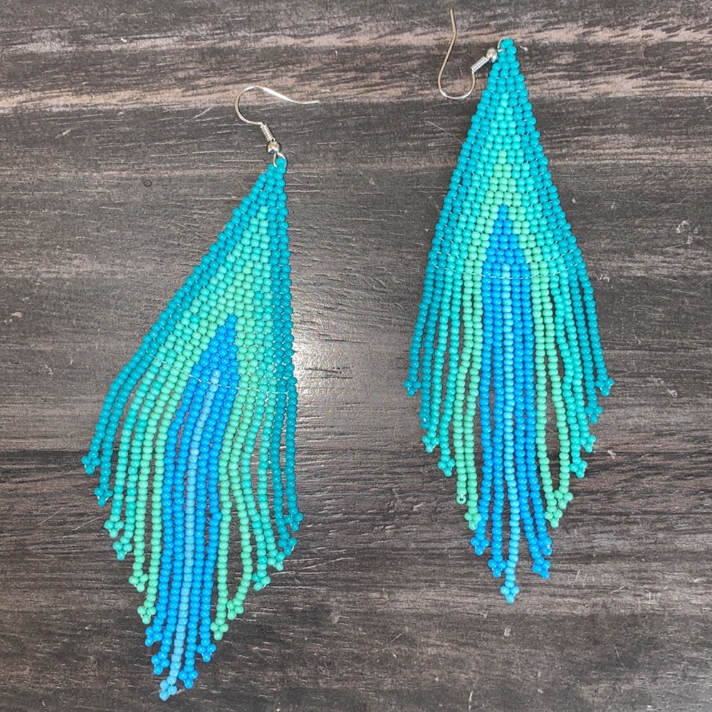 HP๐NEW Boho Stunning turquoise bead earrings - Picture 8 of 14